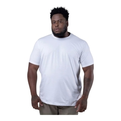Camiseta Básica Plus Size Branca Stecchi