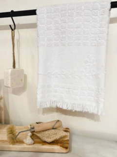 TOWEL PETITE BLANCA - DecoHome