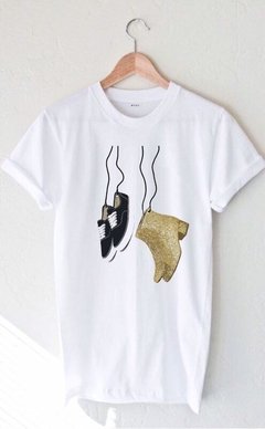 Camiseta Larry Shoes