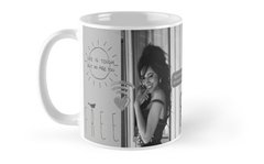 Caneca Preto e Branco Camila Cabello - comprar online