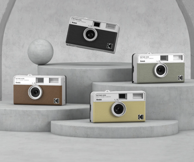 Camera de Filme Reutilizável Kodak Ektar H35 Half Frame - Sand (Analógica 35mm c/ Flash) - CAMERA NINJA • PHOTO VIDEO STORE