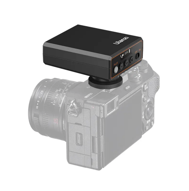 Mini Camera Flash Universal Ulanzi F12 Speedlite ( bateria interna 1200mAh / Usb-C) na internet