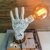 Luminária de Mesa Hand Lamp - loja online
