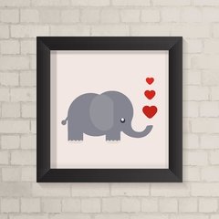 Quadro Infantil Elefante e Corações Vermelhos - comprar online
