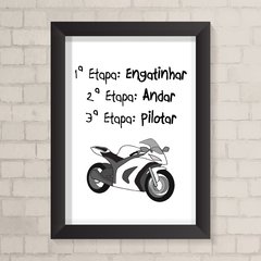 Quadro Infantil Pilotar Moto - comprar online