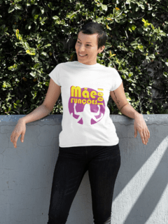 Camiseta Mãe 1001 funções