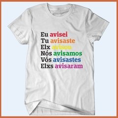 Camiseta Eu avisei - Arco íris #EleNão na internet
