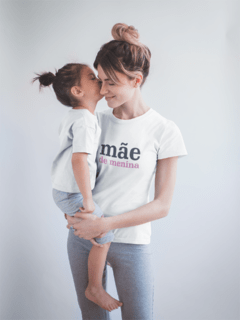 Camiseta Mãe de Menina