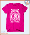 Camiseta Nunca subestime o poder de uma mulher nascida em outubro - comprar online