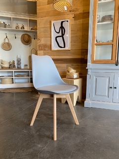 SILLA TULIP GRIS