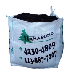 Bolson de tierra negra abonada con compost orgánico