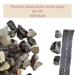Piedra marmol semirolado verde alpes - Nuevo Vivero Hanasono