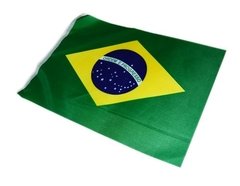 Kit 10 Bandeiras Do Brasil 65x90cm Com Bastão Grande Copa