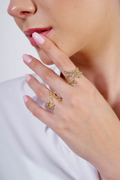18k Gold Sagittarius ring with white Sapphires or Diamonds - Lily Silvestre - Joias personalizadas e exclusivas