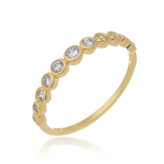 18k Gold Gradual Ring with white Sapphires or Diamonds