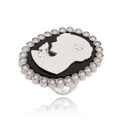 Cameo ring