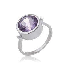 Amethyst belted ring