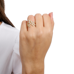 18k Gold Sagittarius ring with white Sapphires or Diamonds on internet