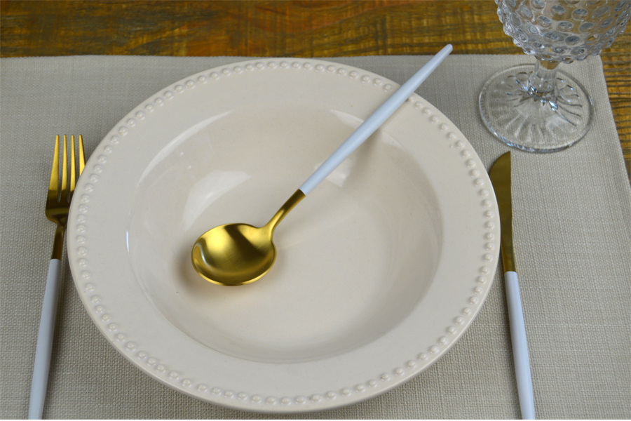 Plato hondo l nea queen crema Comprar en bastian joe