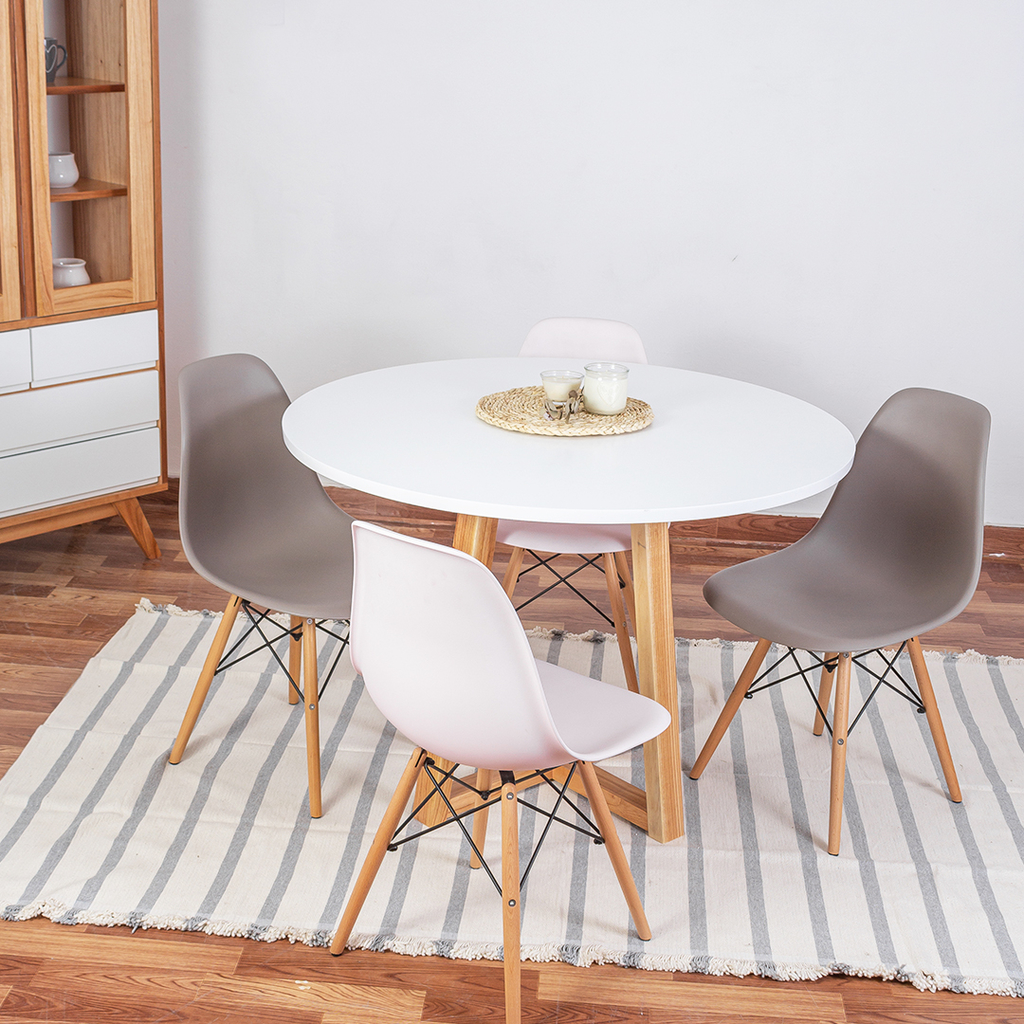 juego de comedor mesa redonda madera sillas eames