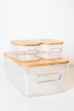 CAJA "ISABELLA" TRANSPARENTE "S" CON TAPA DE BAMBOO Y ASAS - tienda online