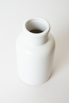 FLORERO "JACINTA" BLANCO "L" DE CERAMICA - comprar online