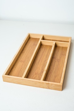 CAJA "VALSEN" DE BAMBOO CON 4 DIVISIONES "M" CUBIERTERO #2 - tienda online