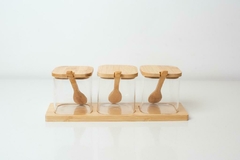 SET x3 FRASCOS DE VIDRIO "CAPRI" CUADRADOS CON TAPA Y CUCHARITA DE BAMBOO CON BASE DE MADERA - comprar online