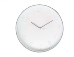 RELOJ REDONDO GRIS TIZA CON FONDO BLANCO Y NUMEROS EN RELIEVE 30cm en internet