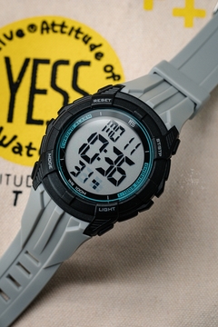 Reloj yess the online positive attitude of time