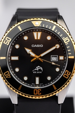 Reloj Casio MDV106G-1A - tienda online