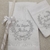 Kit Batismo Toalha linho e fralda de boca bordada nome com vela decorada - comprar online