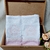 comprar-kit-fraldas-de-boca-personalizadas-bordadas-brasão-rosa-menina