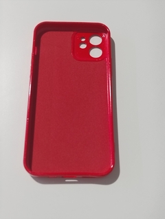 iPhone 12 funda silicone case Roja - comprar online