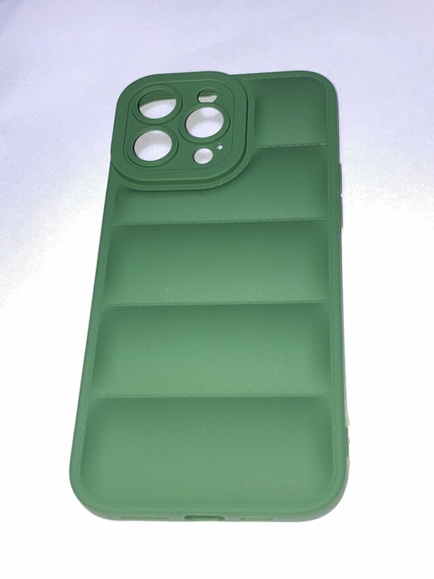 Iphone 14 Pro Max Funda rigida Puffer Diseños verde