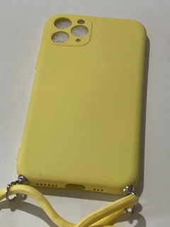 iPhone 11 Pro funda silicone case HANG Amarilla - comprar online