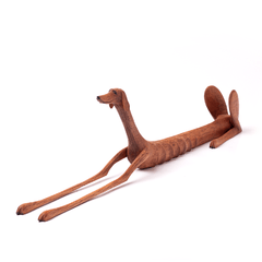 cachorro esculpido cachorra baleia mestre marcos de sertania deitado
