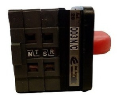 Llave Interruptor Tripolar + Neutro 20a Elibet 0-1 Panel - comprar online