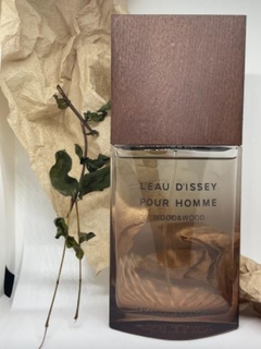 Issey Miyake - L' Eau D' Issey pour Homme Wood & Wood Eau de Parfum na internet
