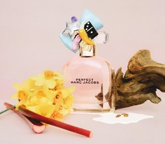 LACRADO - Perfect Eau de Parfum - MARC JACOBS - PRAZO DE POSTAGEM DIFERENTE, leia a descrição! - comprar online