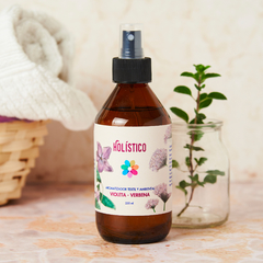 AROMATIZADOR AMBIENTAL Y TEXTIL FLORES VIOLETA Y VERBENA HOLÍSTICO 250 ml