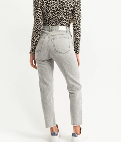 jean mom silver - comprar online