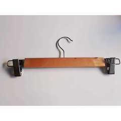 Percha de madera con broche - comprar online