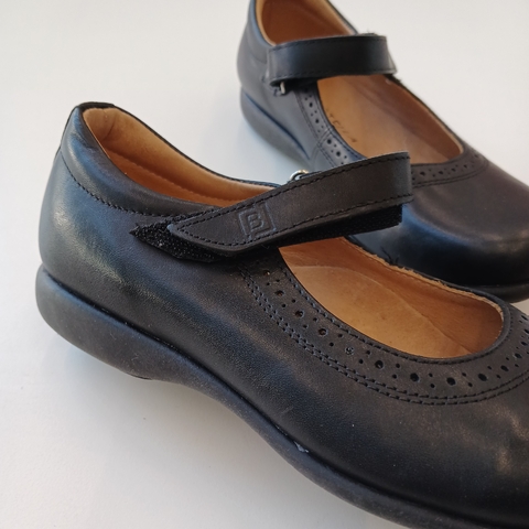Zapatos Batistella N.34 negros cuero en internet