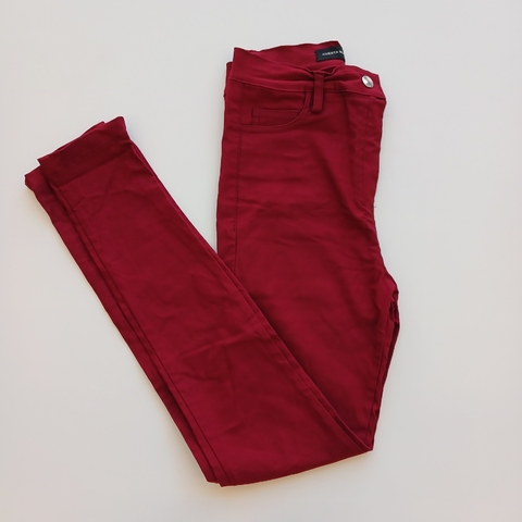 PANTALON CUESTA BLANCA T. 44 BORDO GABARDINA * DETALLE