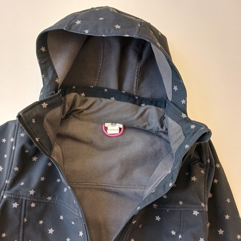 Imagen de CAMPERA H&M T. 11- 12 AÑOS NEGRO ESTRELLAS * DETALLE