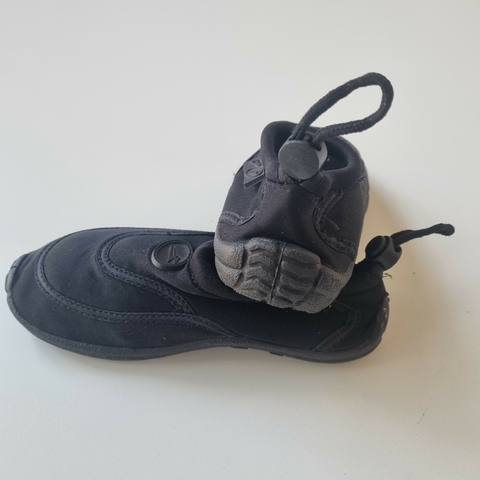 Zapatillas De agua base N. 36 negros - comprar online