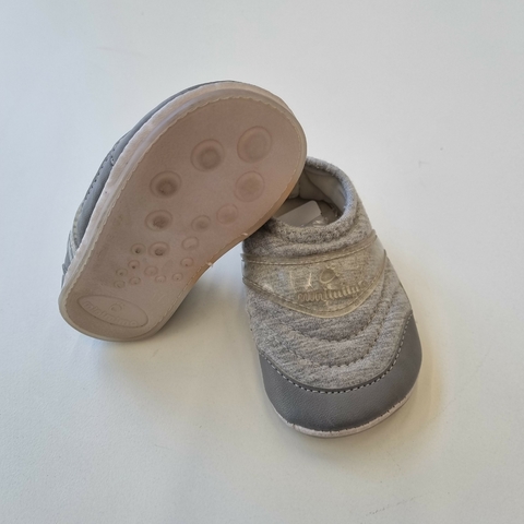 Zapatillas Mimo N. 17 gris tela - comprar online