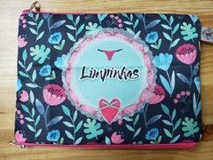 Necessaire sujinha e limpinha flor tulipa azul - comprar online