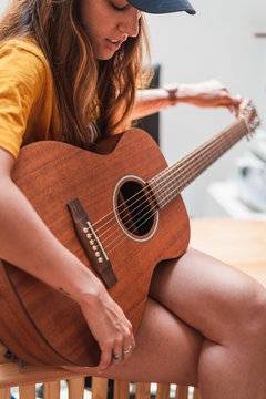 Guitarra Acústica Mahogany 38" - Incluye Funda